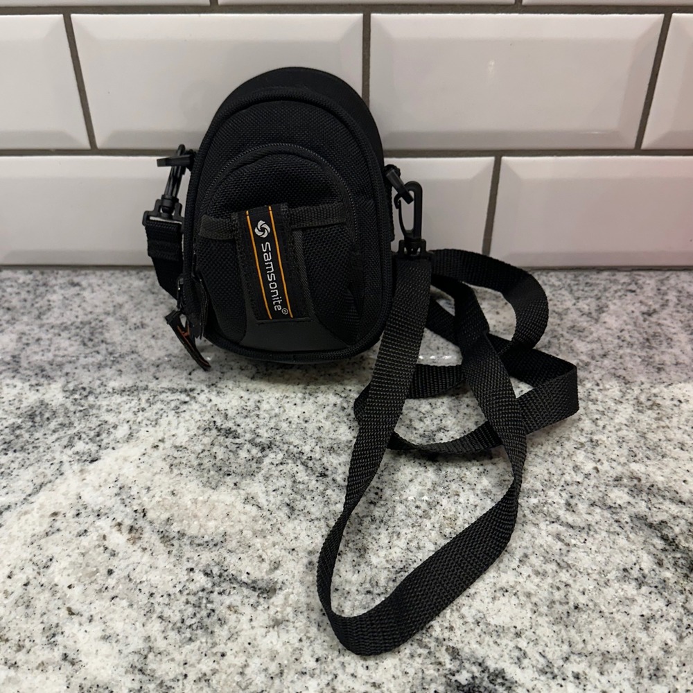 Samsonite‎ Small Black Nylon Camera Bag Utility Pouch Crossbody Belt Loop Bag